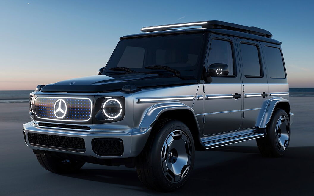 Mercedes-Benz G-Class with EQ Power Front Left View