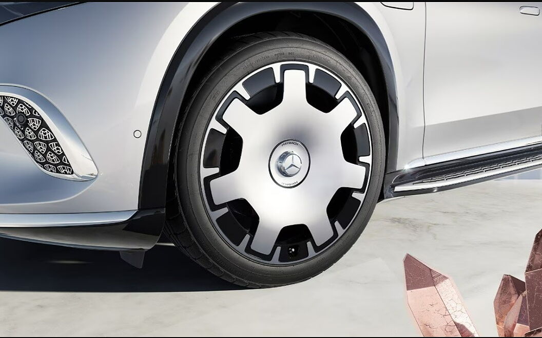 Mercedes-Benz EQS Maybach Tyre