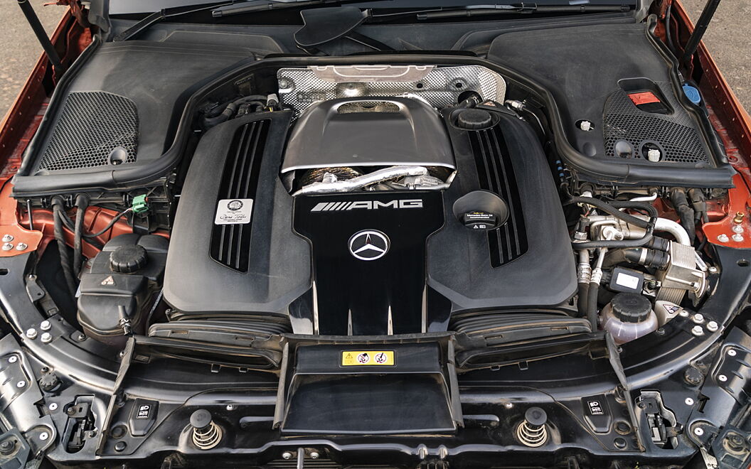 Mercedes-Benz AMG S 63 E Performance Engine