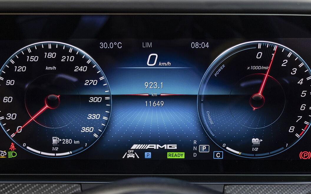 Mercedes-Benz AMG S 63 E Performance Dashbaord Display