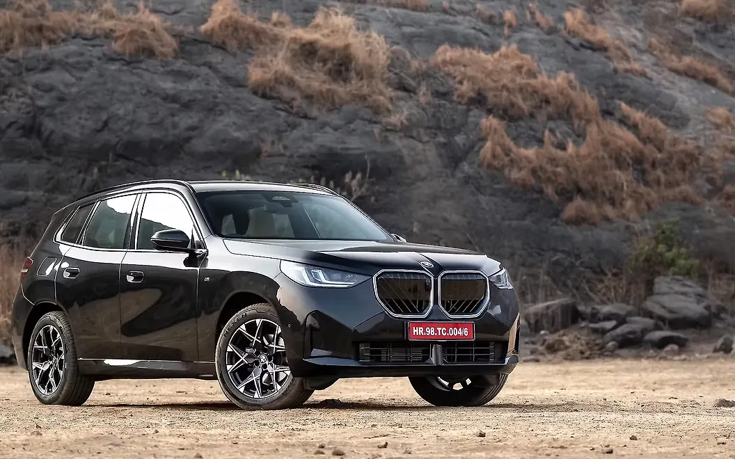 BMW X3 Front Right View
