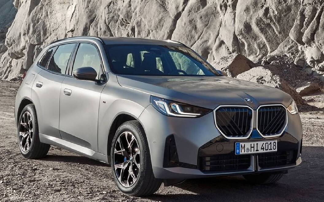 BMW New X3 Images | New X3 Exterior, Road Test and Interior Photo Gallery