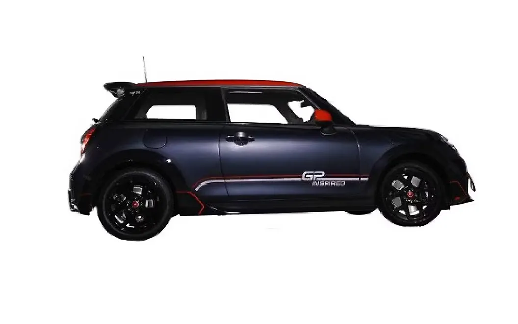Mini Cooper Right View