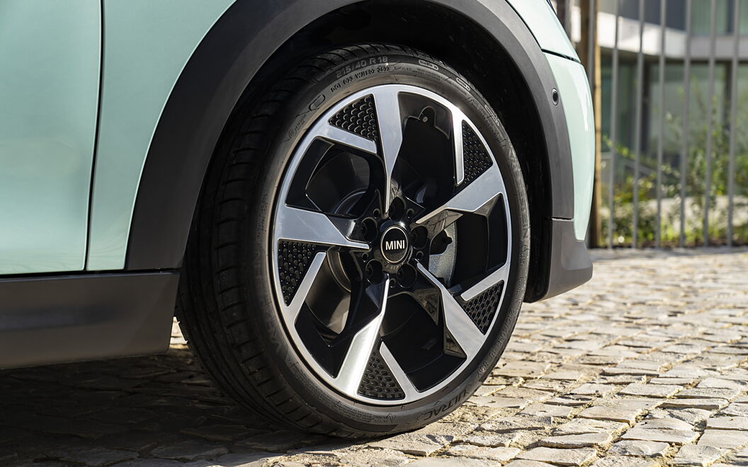 MINI Cooper Tyre