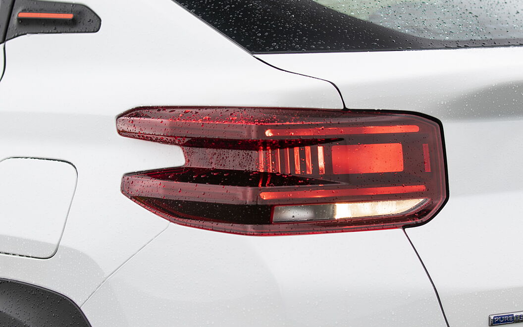 Citroen Basalt Tail Light