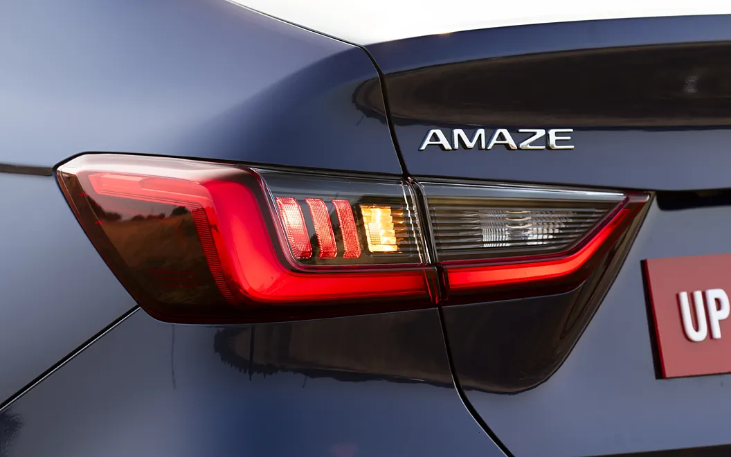 Honda Amaze Tail Light