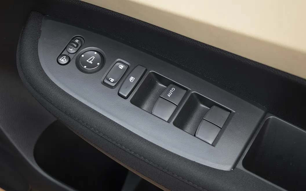 Honda Amaze Driver Window Controls