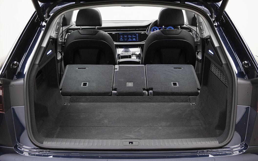 Audi Q8 Bootspace with Folded Seats