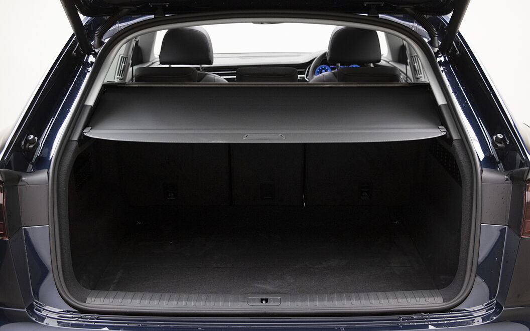 Audi Q8 Bootspace