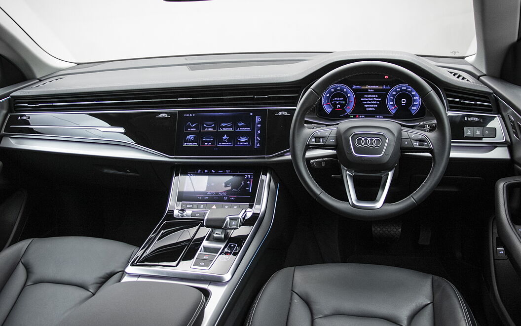 Audi Q8 DashBoard