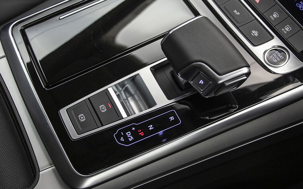 Audi Q8 Gear Shifter