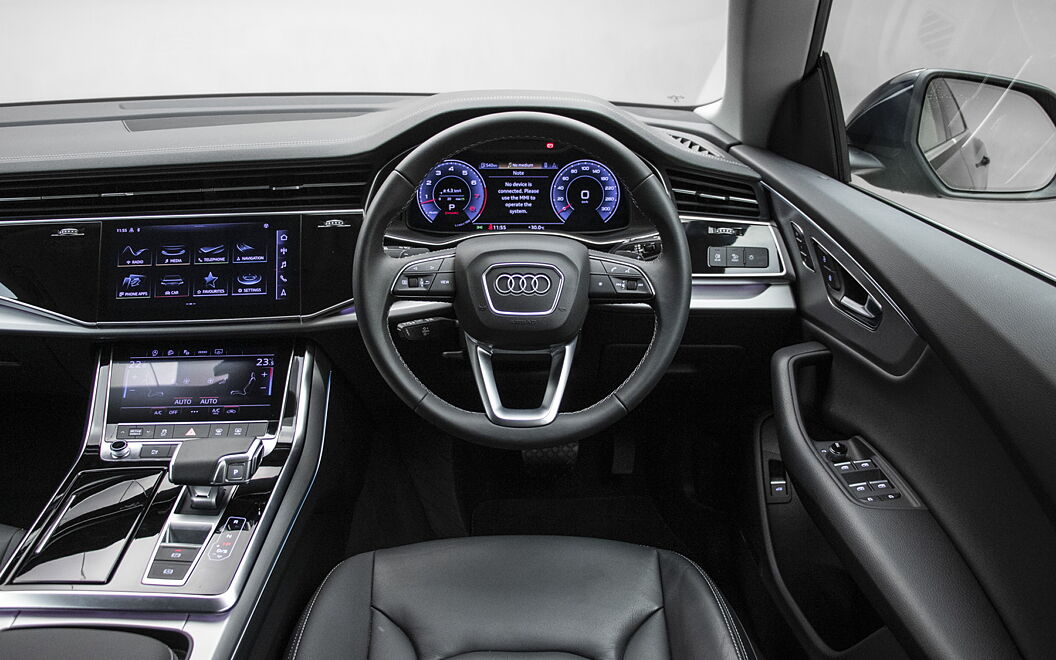 Audi Q8 Steering