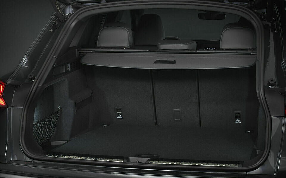 Audi New Q5 third-gen Bootspace