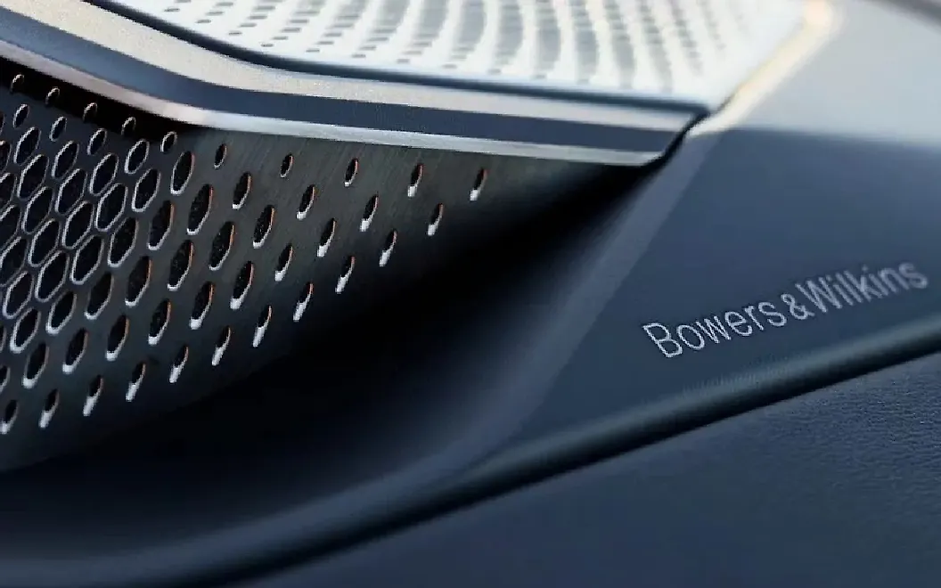 Aston Martin Vantage Front Speakers