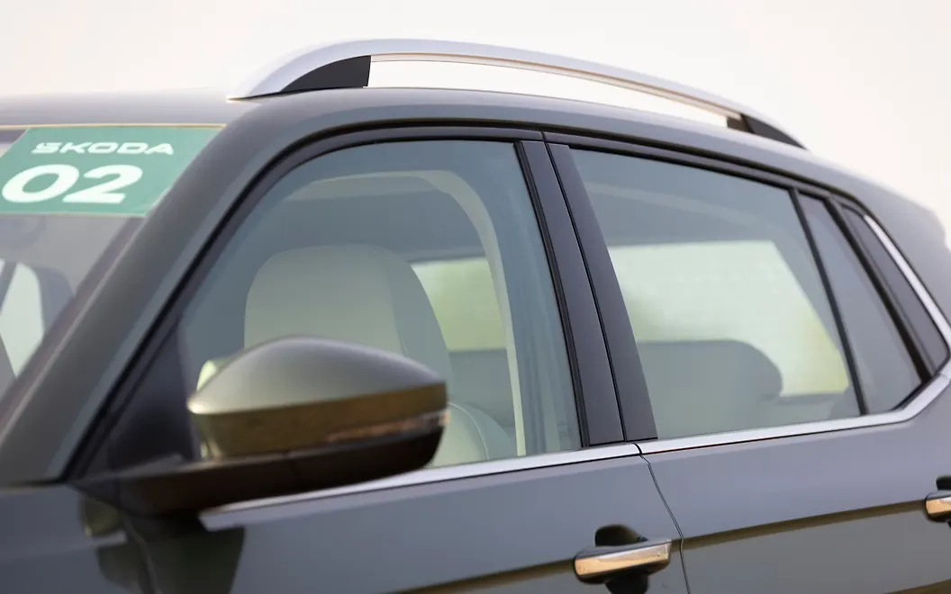 Skoda Kushaq Side Top
