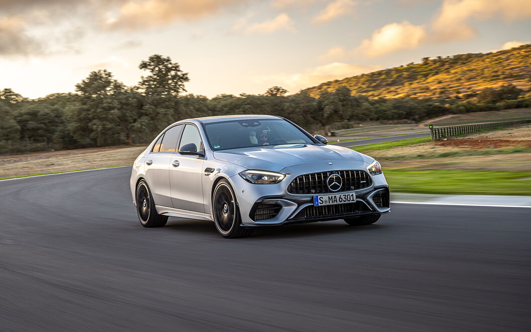 Mercedes-Benz AMG C 63 S E-Performance Front Right View