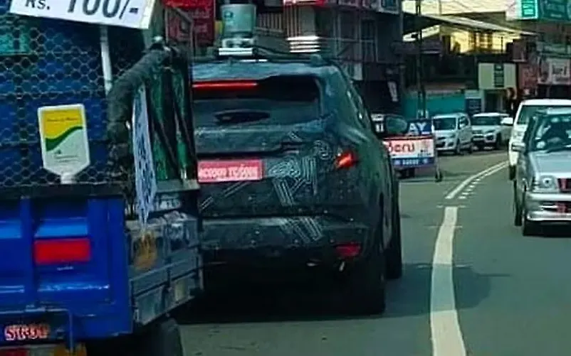 Renault New Duster Tail Light