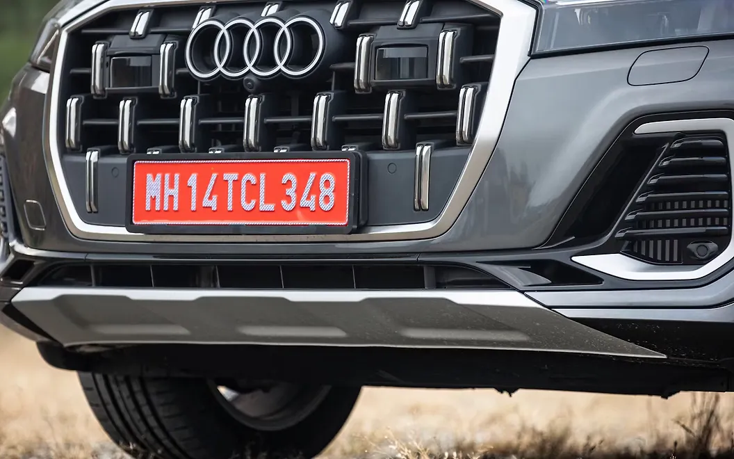Audi Q7 Front Bumper