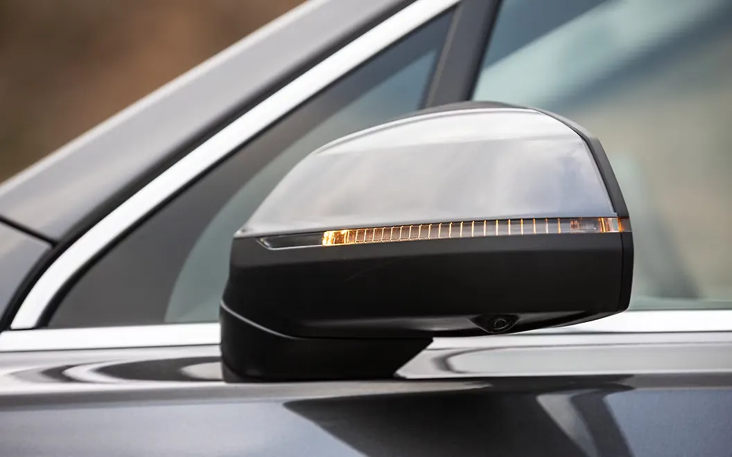 Audi Q7 Indicators on OVRM