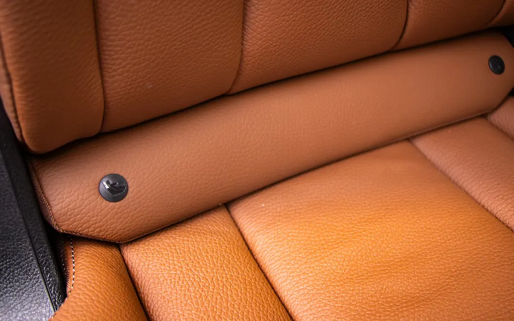 Audi Q7 Child Seat Mounting Point in Last Row