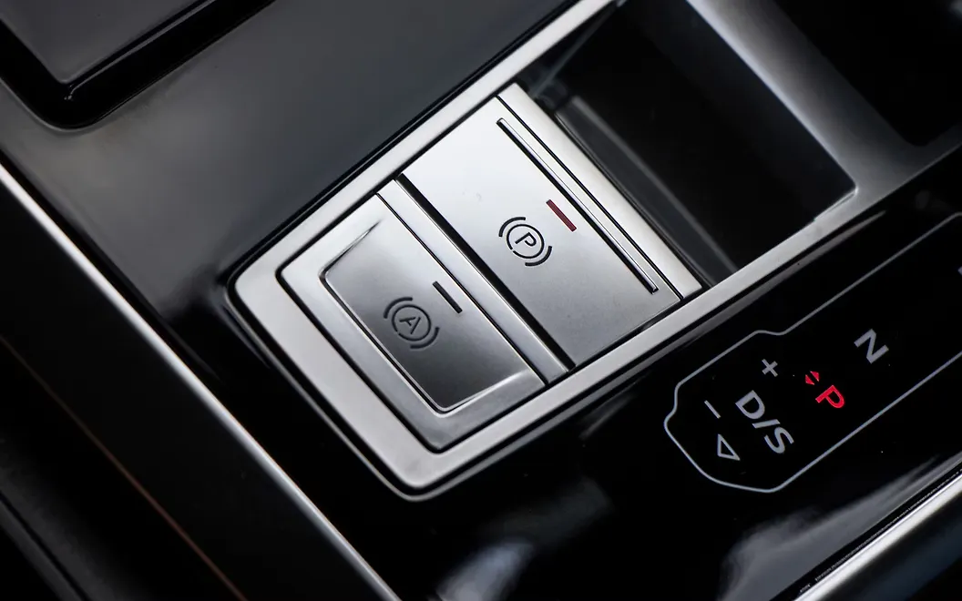 Audi Q7 Brake Light