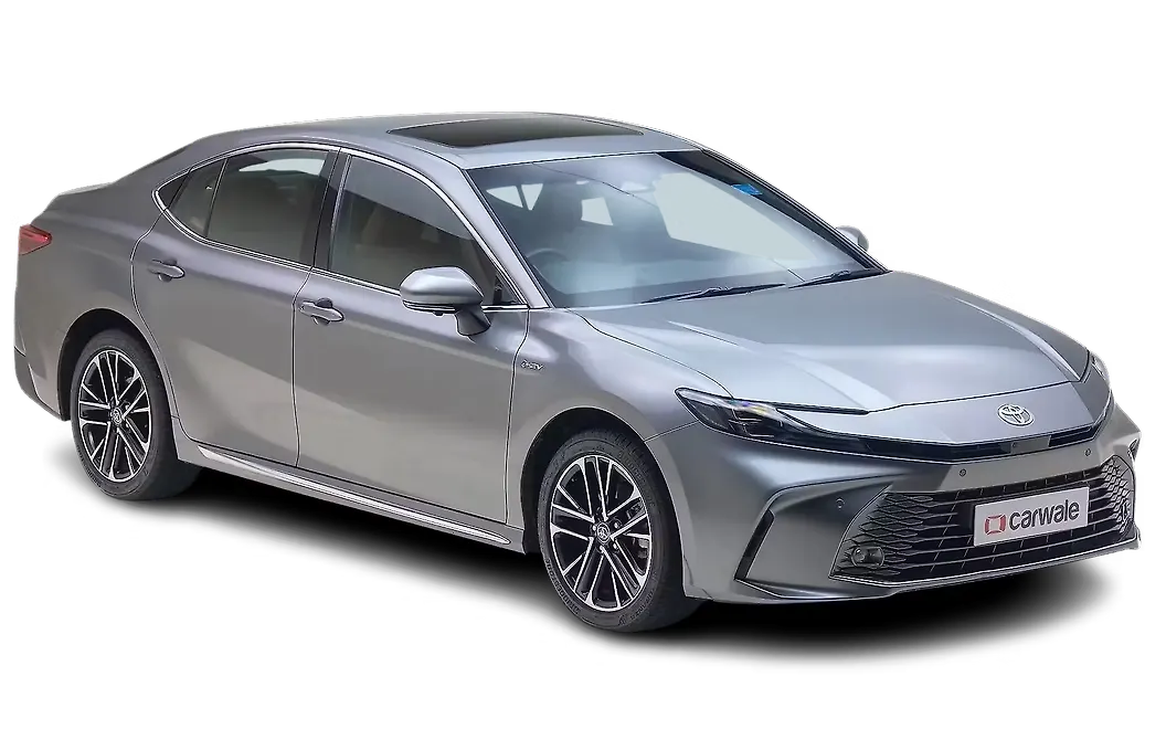 Toyota Camry Front Right View