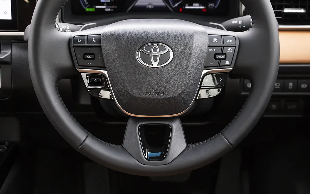 Toyota Camry Steering Mounted Controls