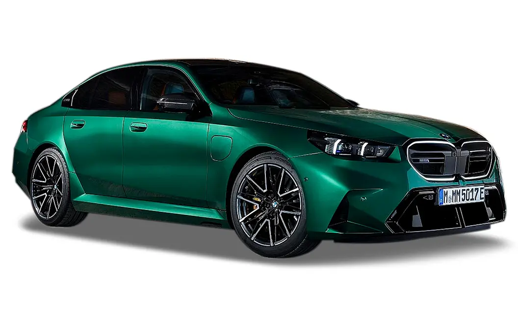 BMW M5 Front Right View