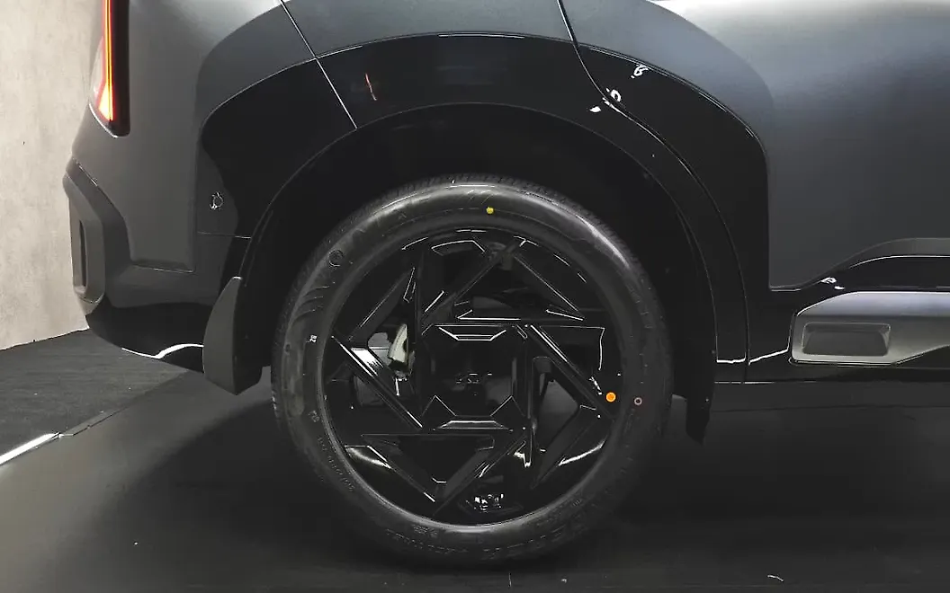 Kia Seltos Rear Wheel