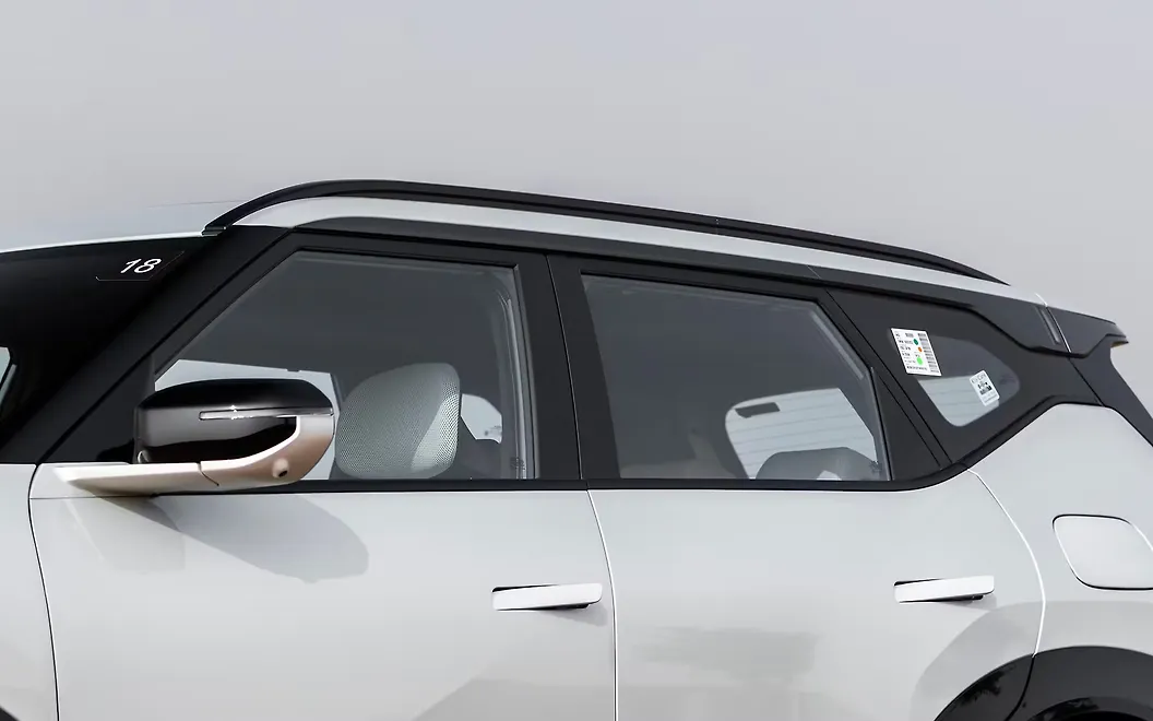 Kia Seltos Side Top