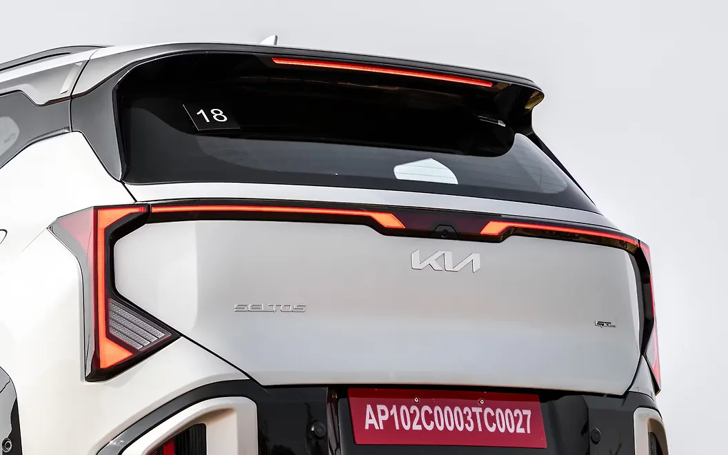 Kia Seltos Back View