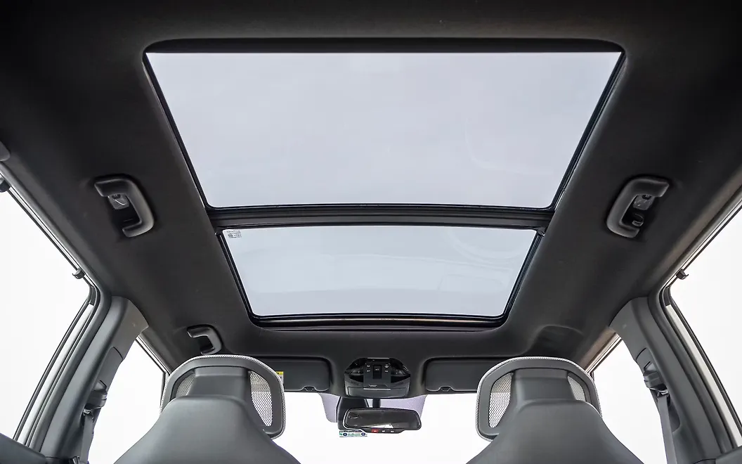 Kia Seltos Sunroof
