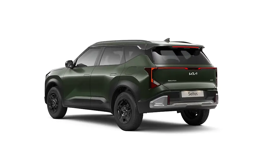 Kia Seltos Rear Left View