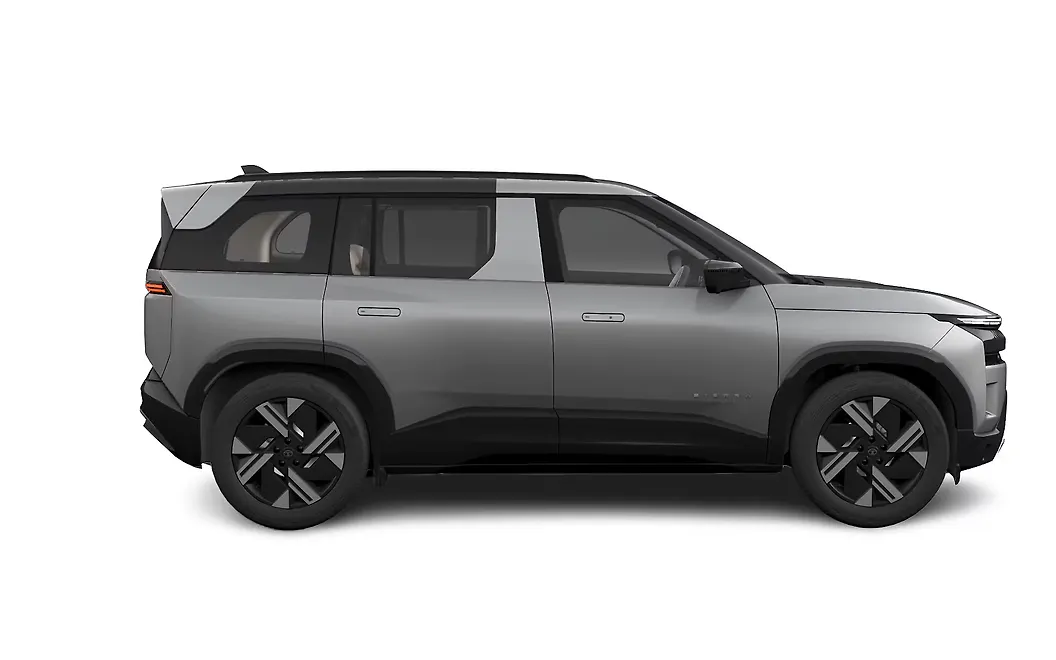 Tata Sierra Right View