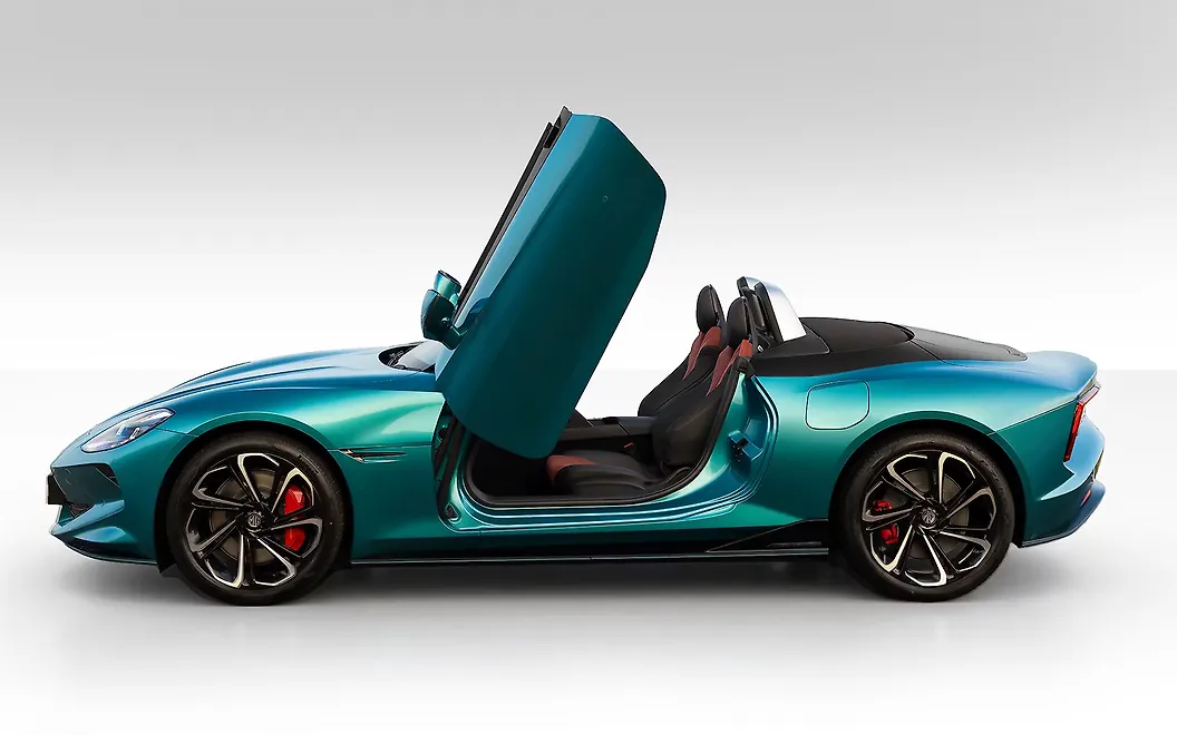 MG Cyberster Left View