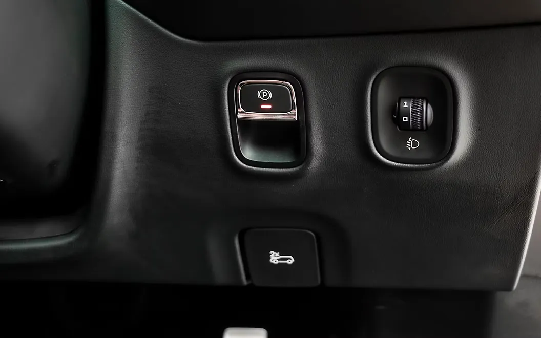 MG Cyberster Brake Light