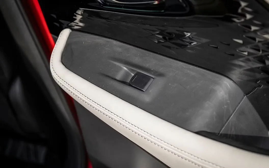 Maruti Suzuki Victoris Passenger Window Controls