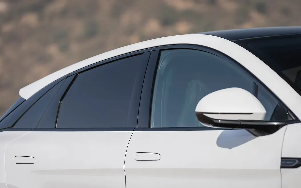 BYD Sealion 7 Side Top