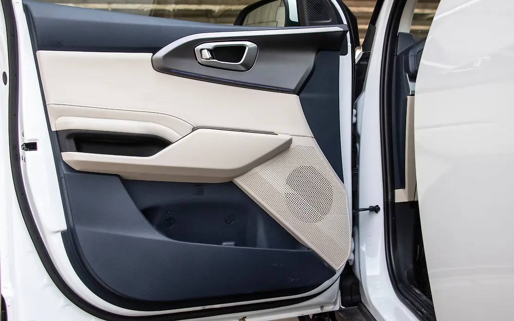 Kia Carens Clavis Front Passenger Door