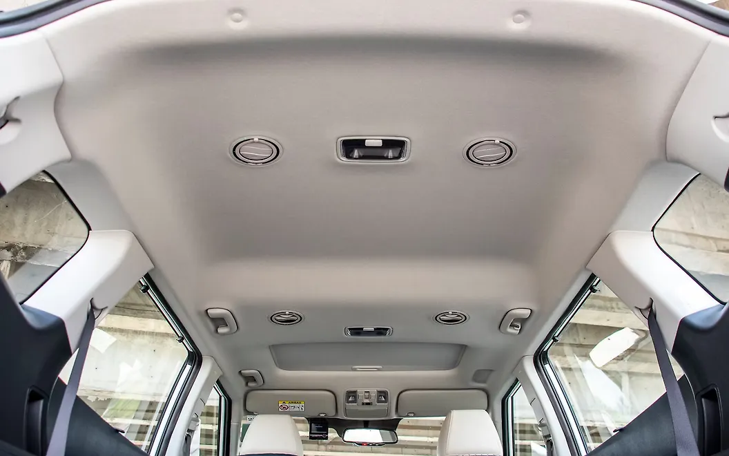 Kia Carens Clavis Cabin Roof