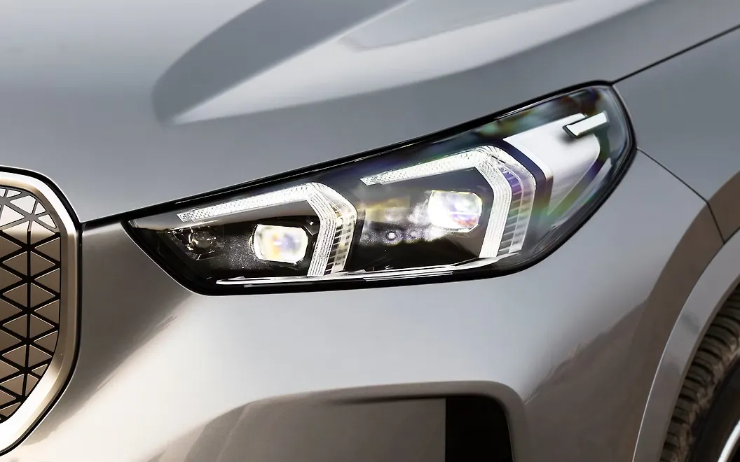 BMW iX1 LWB Head Light