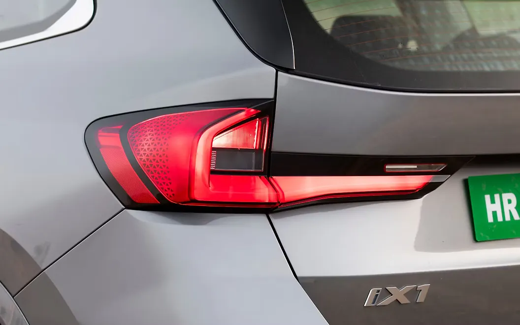 BMW iX1 LWB Tail Light