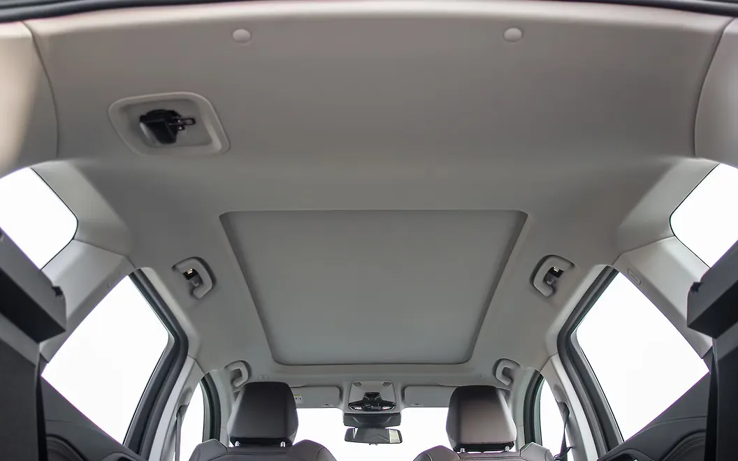 BMW iX1 LWB Cabin Roof