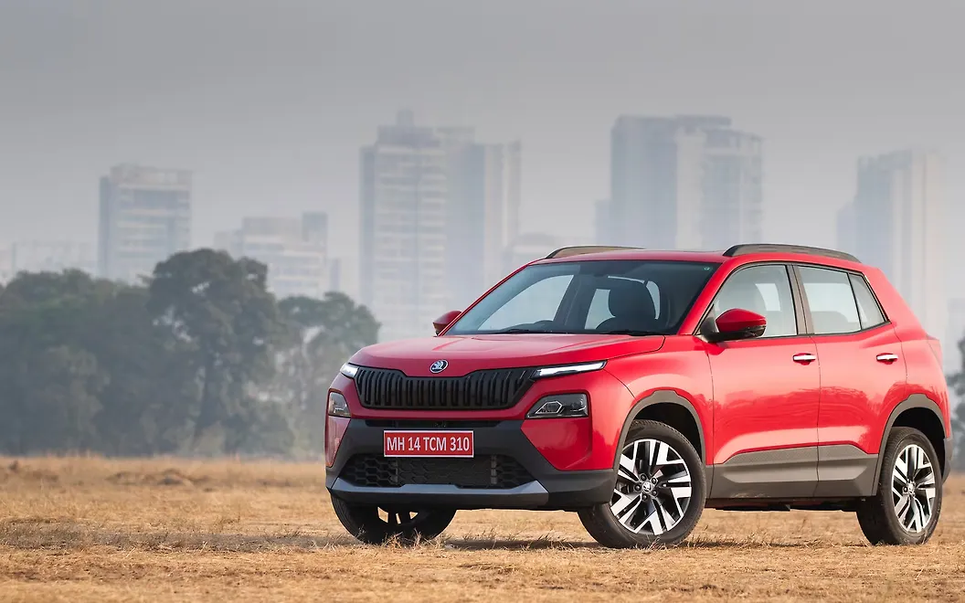 Skoda Slavia Front Left View