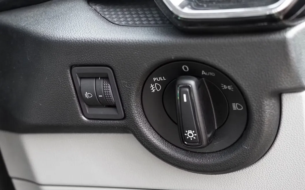 Skoda Kylaq Dashboard Switches