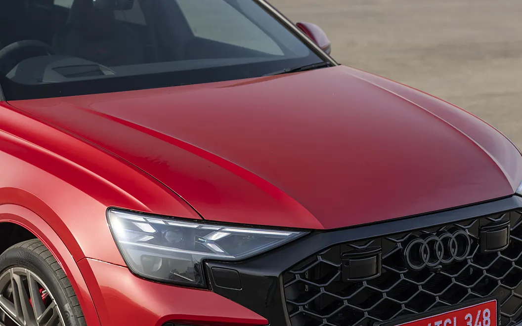 Audi RS Q8 Performance Bonnet