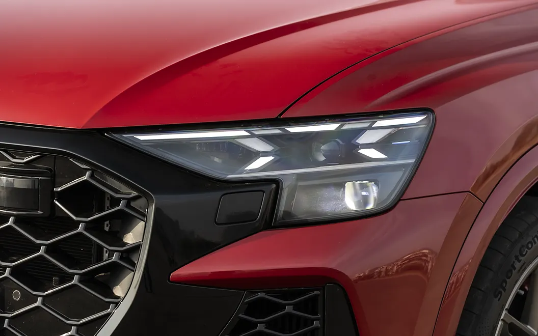 Audi RS Q8 Performance Head Light