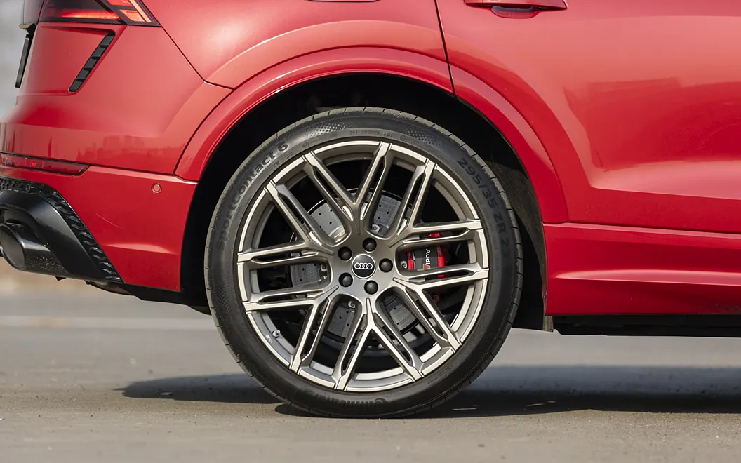 Audi RS Q8 Performance Rear Wheel