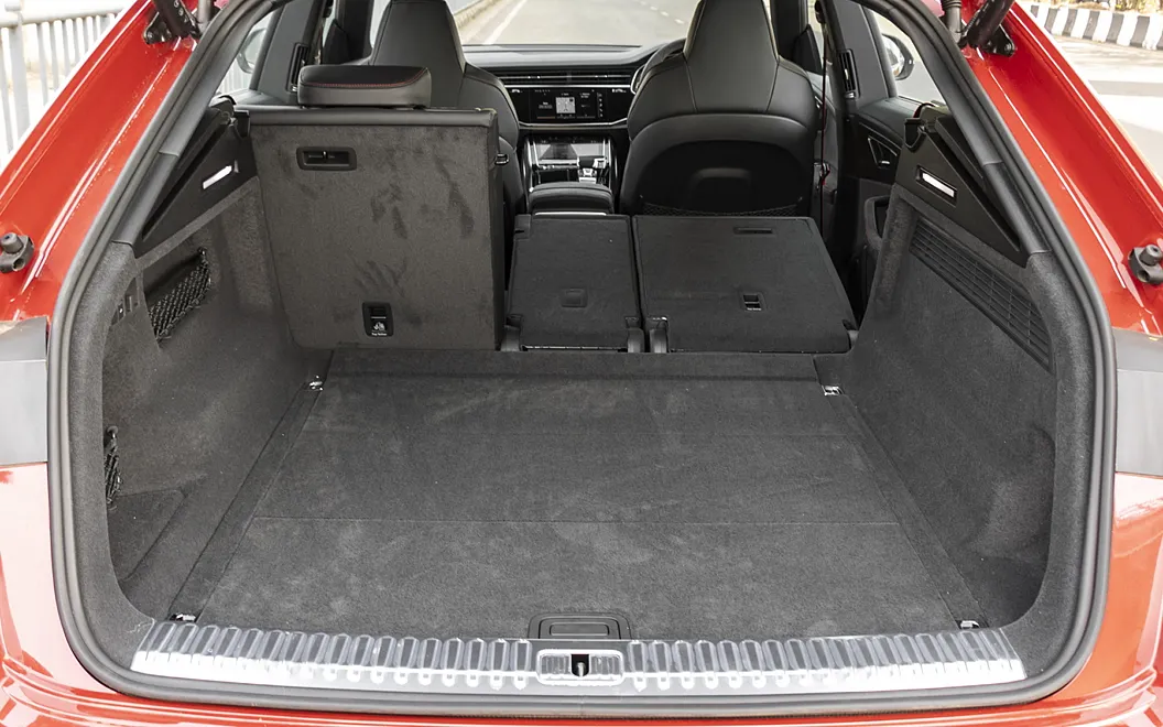 Audi RS Q8 Performance Bootspace with Split Seat Folded