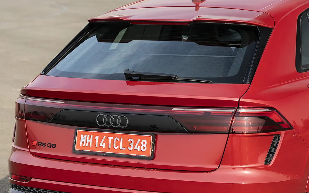 Audi RS Q8 Performance Back View